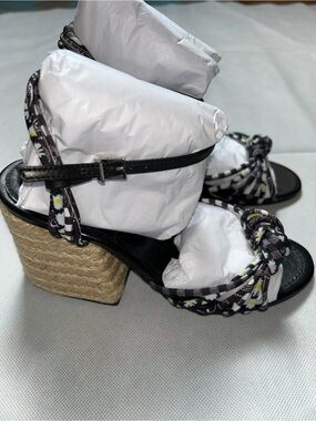 Schutz Dahra black and white strappy espadrille heeled sandal NIB size 6.5